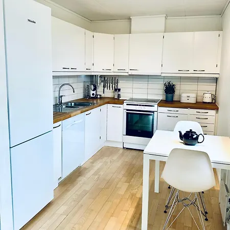Spacious In Prime Location * 特罗姆瑟